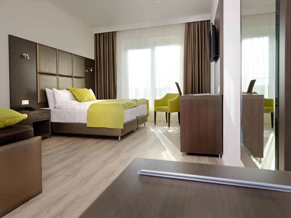 Boutique Hotel Bellevue Rheinfelden / Basel Quarto foto